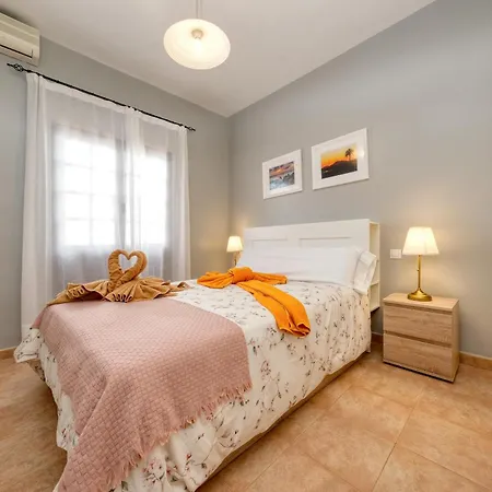 Holiday home Rosa-private Pool, Quiet Area Arrecife (Lanzarote)